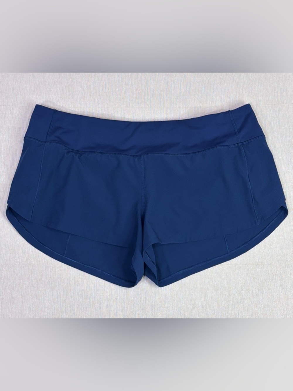 Lululemon Hotty Hot Shorts Size 6 Blue Athletic Running Lightweight